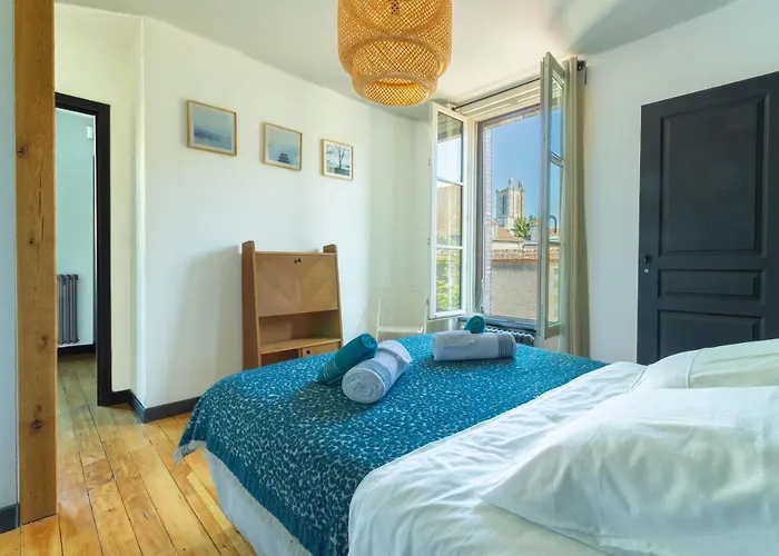 Semesterbostad Le Cordelier - Jardin En Plein Centre - Quais De Seine